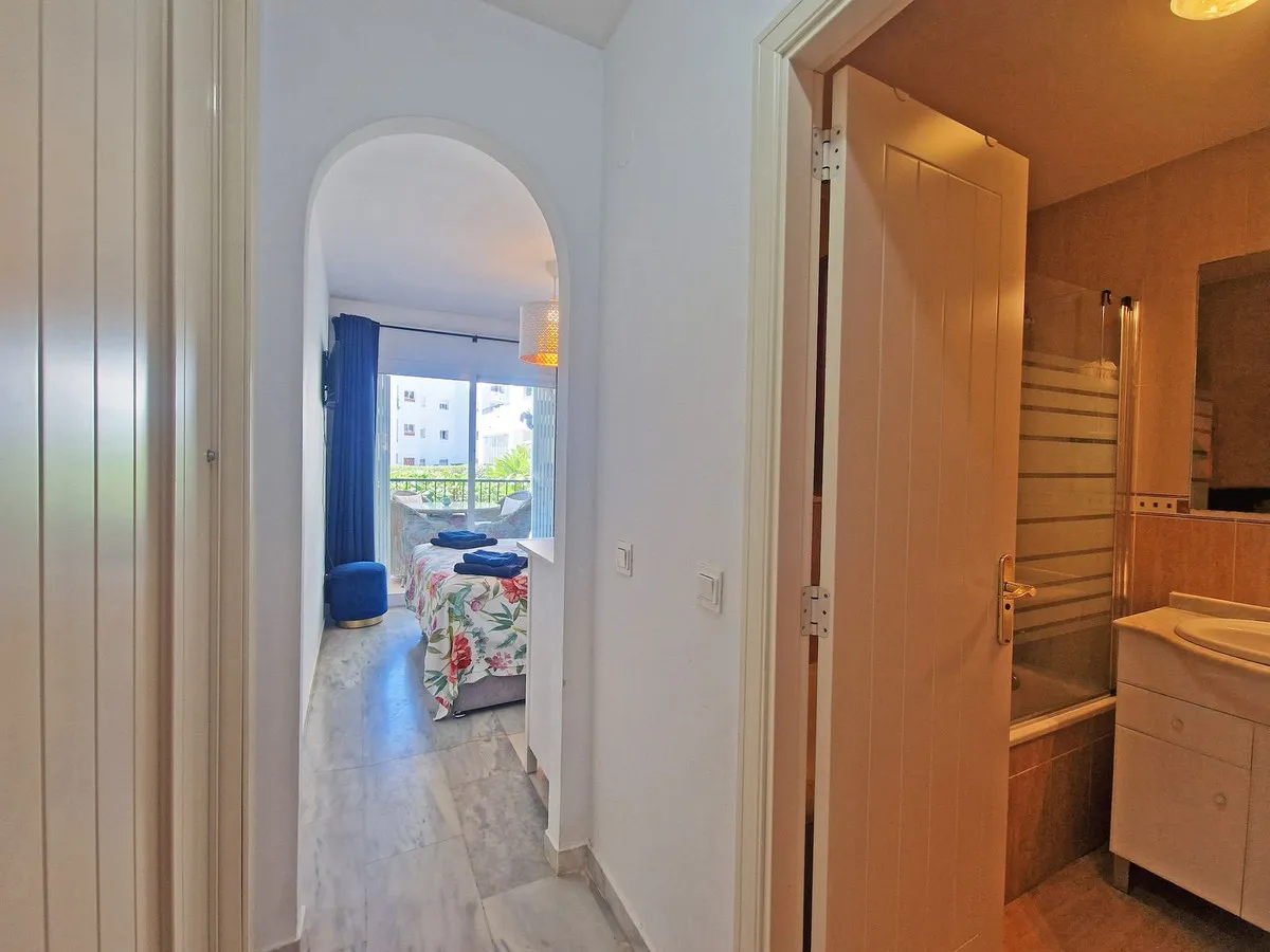 fdb8e8df-40ff-4558-9f3d-999aa894771c