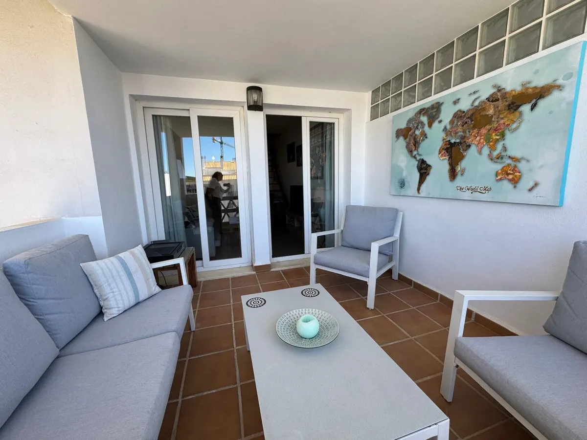 e0237369-406d-485a-92db-c1629fa4c591