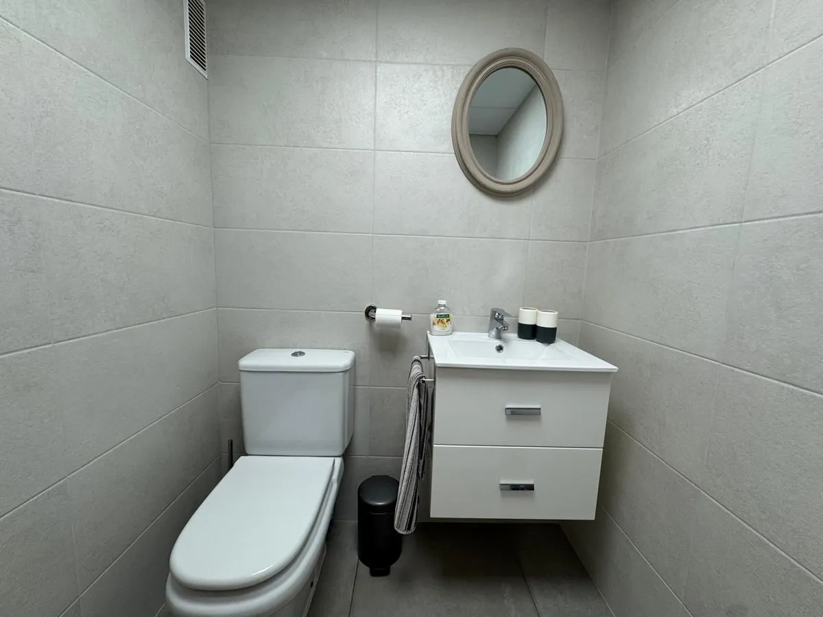 fdb0d748-9a43-499e-8741-67ccb5750e45