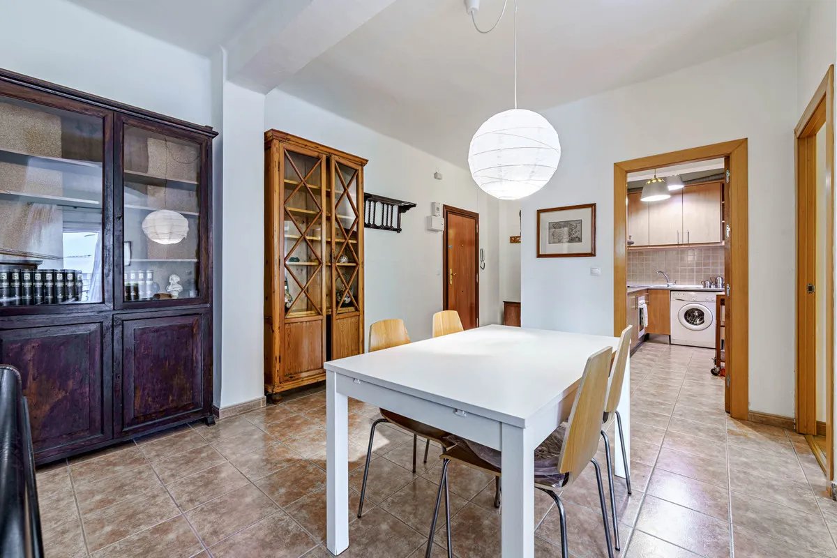 43030136-85ee-4abb-8ef8-1a61b2961370