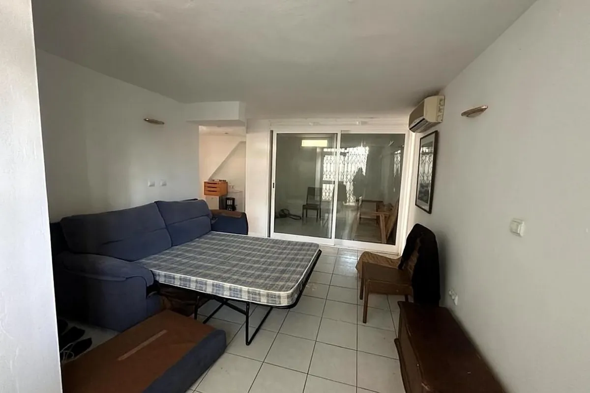 856954f1-de20-4ff0-97ad-dbfdba395075