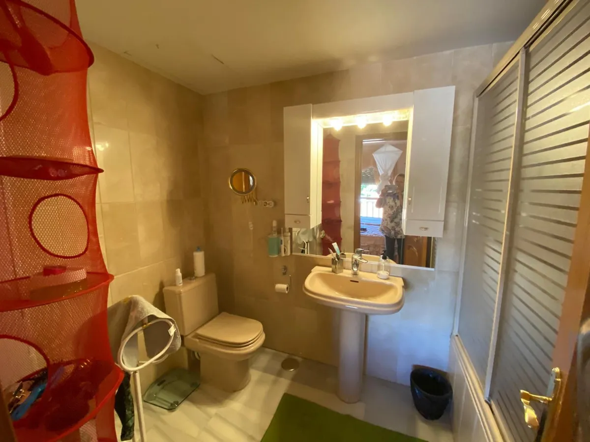 23cb3938-0a68-431a-bc04-2bc3e79b1a8e