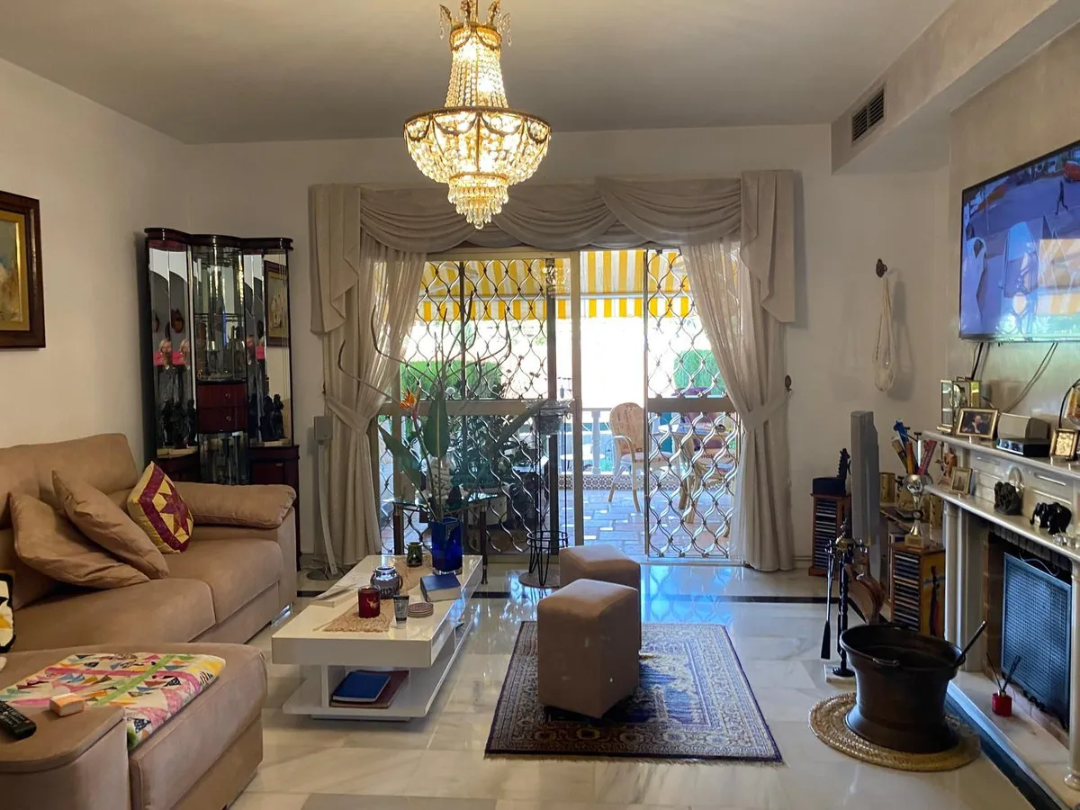 678b31bb-d7f2-493e-91f8-3d4984aae20c