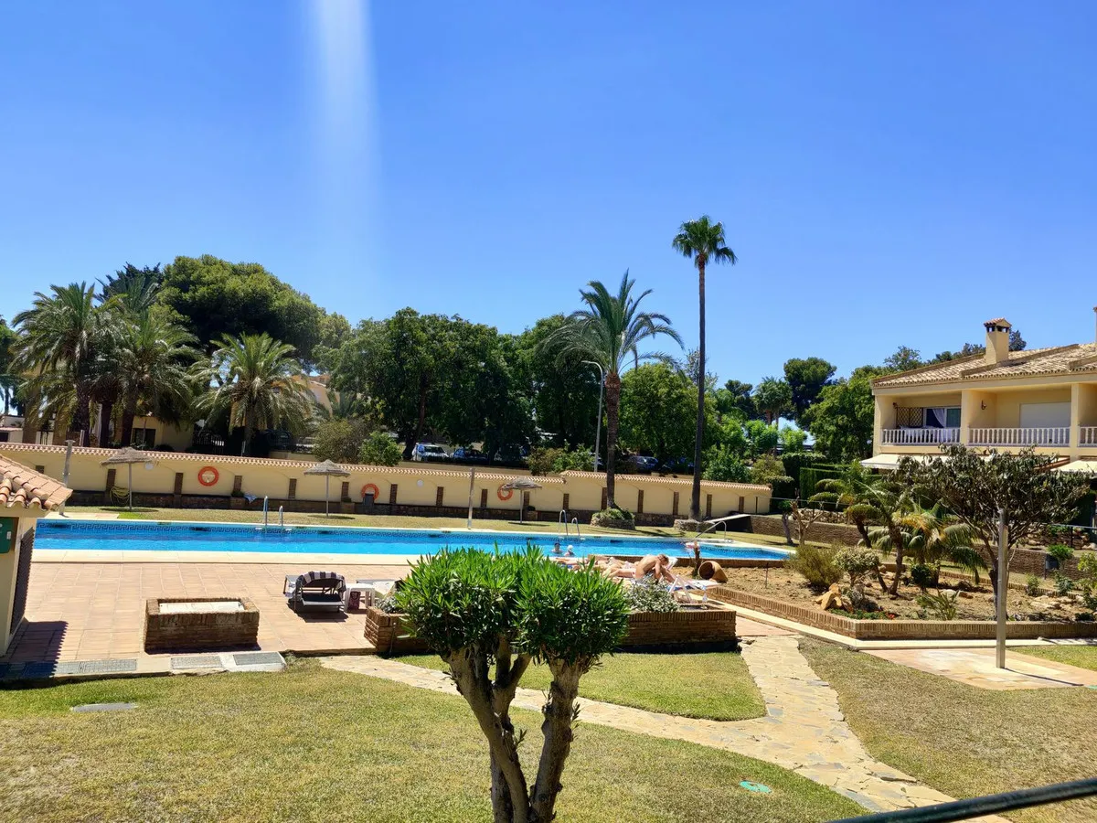 bfabacdc-ed42-4246-80ff-e7fc683717a6