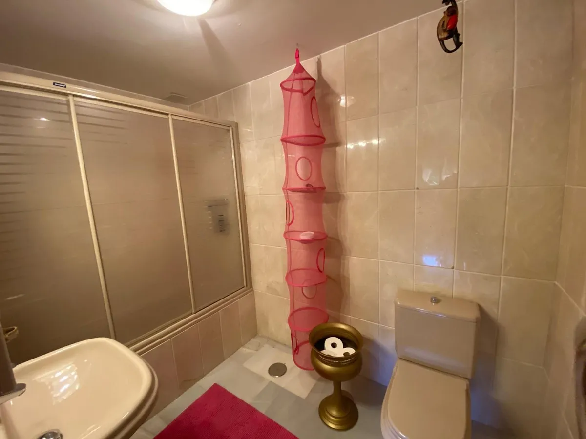 eadaf1b7-08f1-4967-a071-e565a63e2f1b