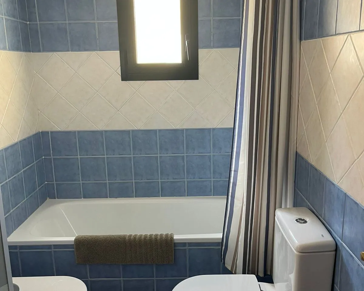 67915d05-1055-4029-bc04-a0dc53639d72