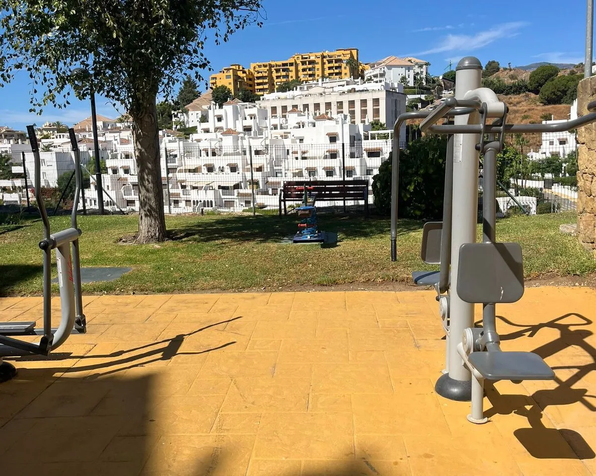 e98a0897-19a0-4c28-88dd-92083cf28f9b