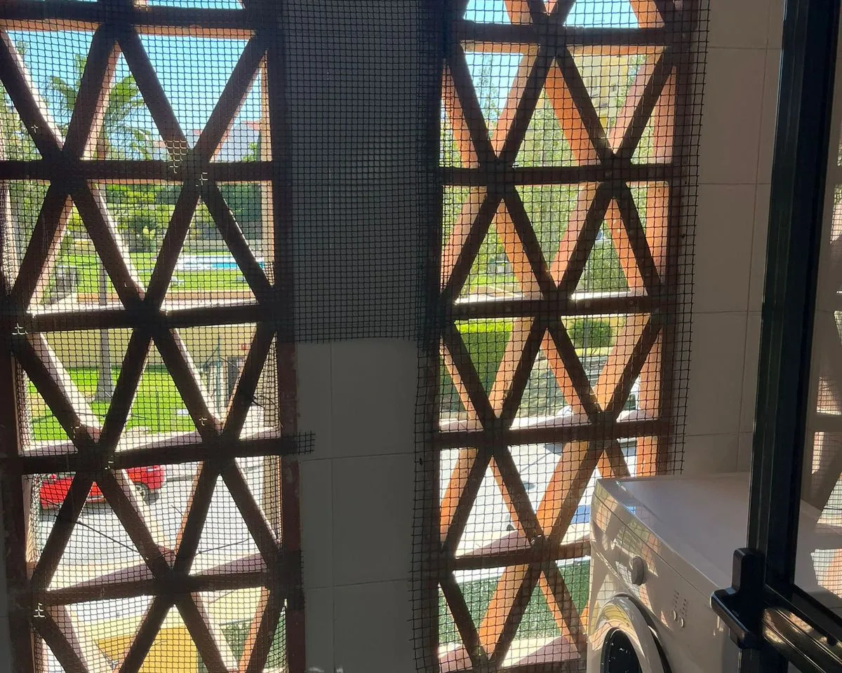 f8d99ba4-b1dc-4bd7-99e0-4a8bbc4c70a2