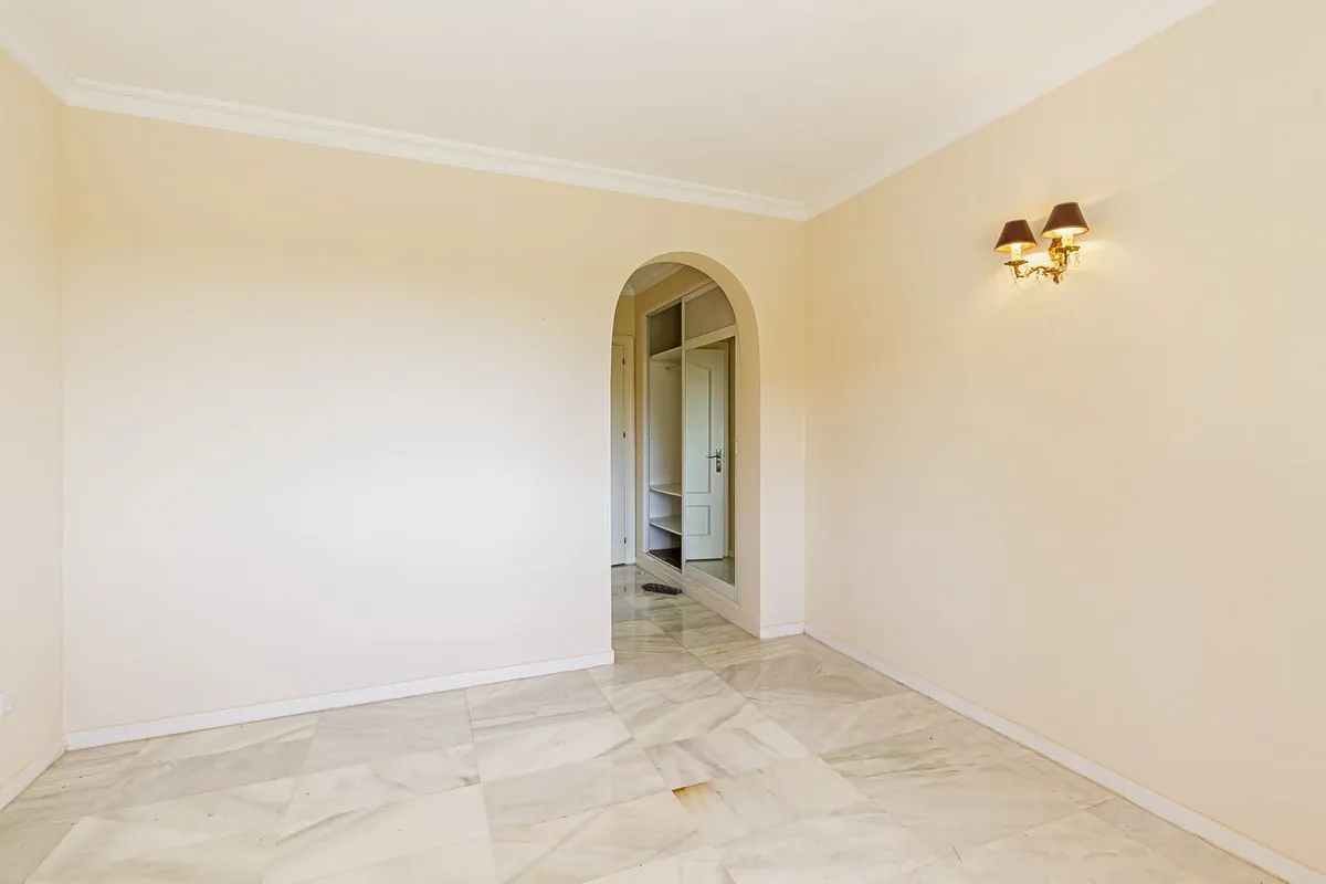 4c6787cf-51f2-46d7-8e5b-68ed6222ac20