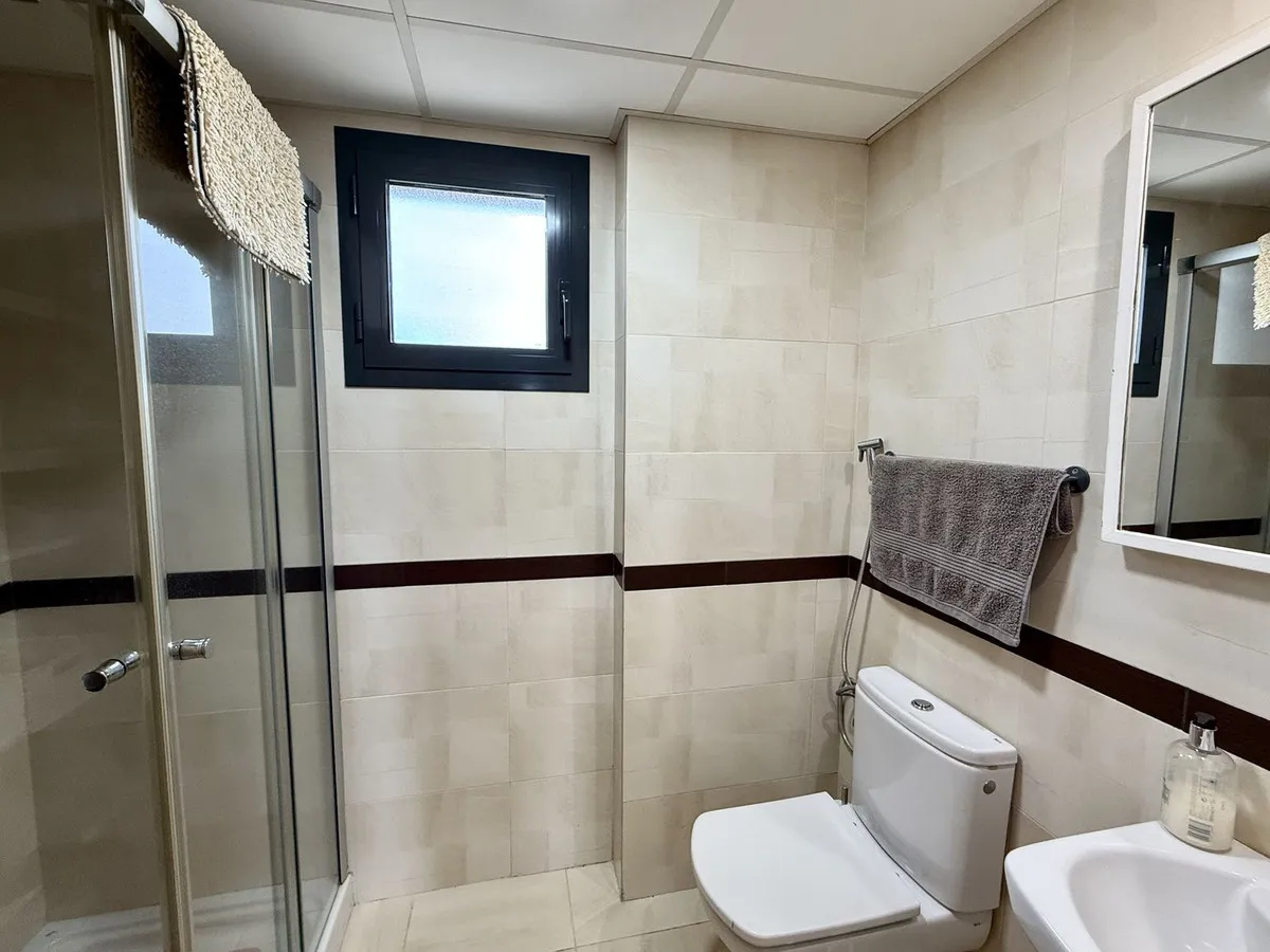 2cc92589-430f-4521-bc64-f3f7ba9a959f