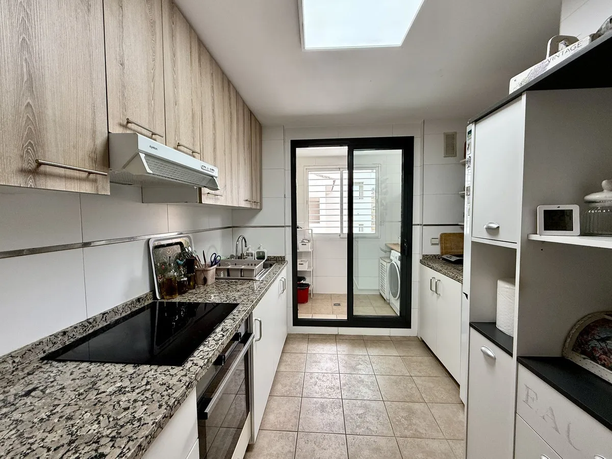 7a75a21e-a2f0-4c1c-8546-e39cfd170de6