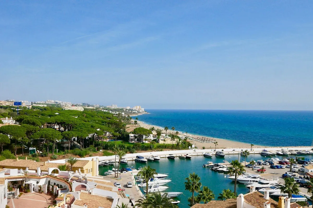 1e3fb028-0169-4741-93d6-05bfd3cfc882