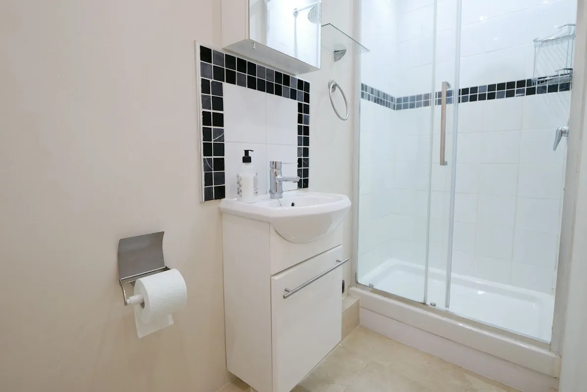 c00d86f6-66a0-4796-a7bf-bfe6ccc3ac4e