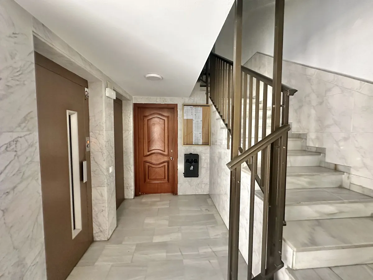 25e03c03-dfaa-4f61-8dcb-24c012c441ab