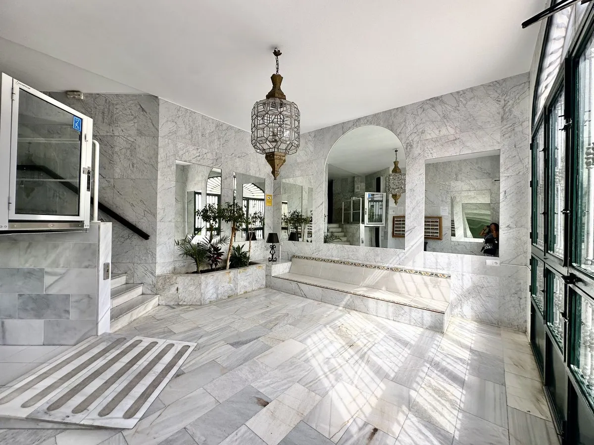 9f556274-65ca-40a7-9929-545c7de51af2