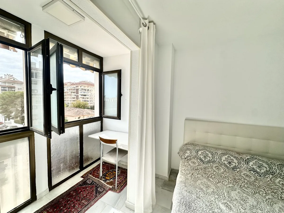 a524eca6-aabc-485b-bf4e-55f90e4d67c8