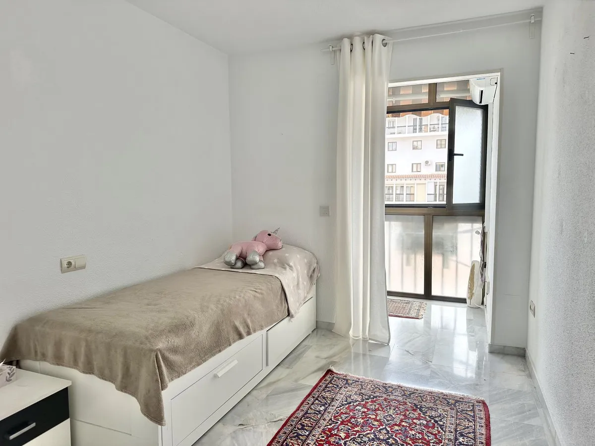 fa647ee5-fab7-4ede-bf81-801332428ce8