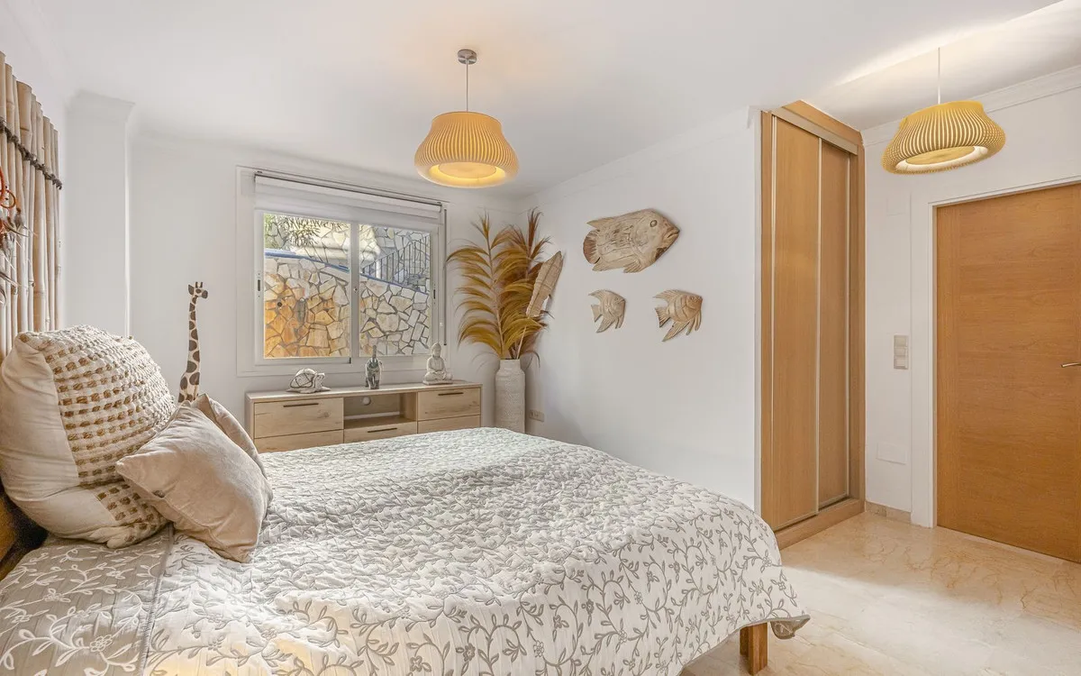 68ab0080-4d3b-4cf0-ad63-6442fd493491