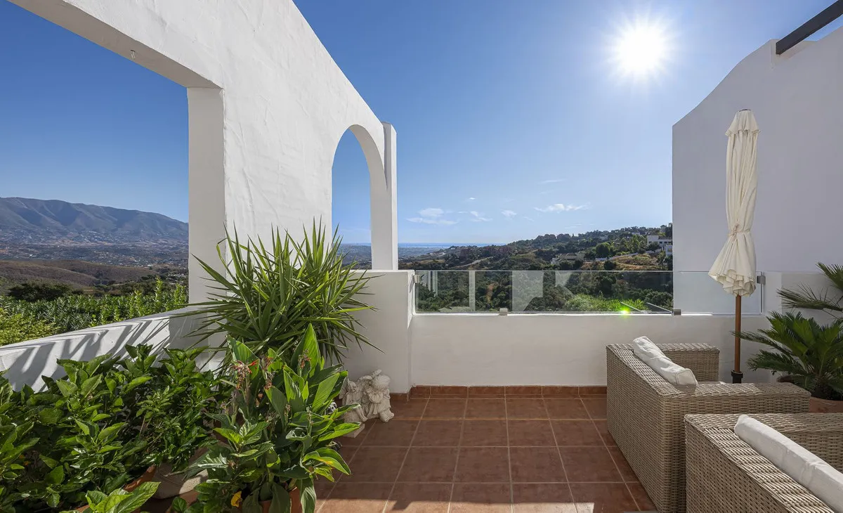 a6e8938b-e104-47bb-97b8-2cd22f4cec1d