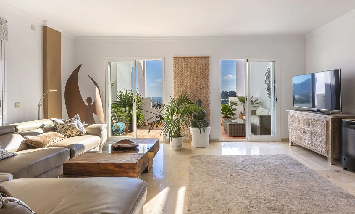 e1b66b24-a34e-4209-876a-8f81d9b87e11