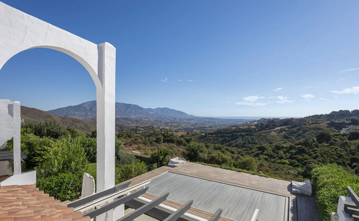 e31f907f-ad4e-44e5-a2fb-2e61a6628aec