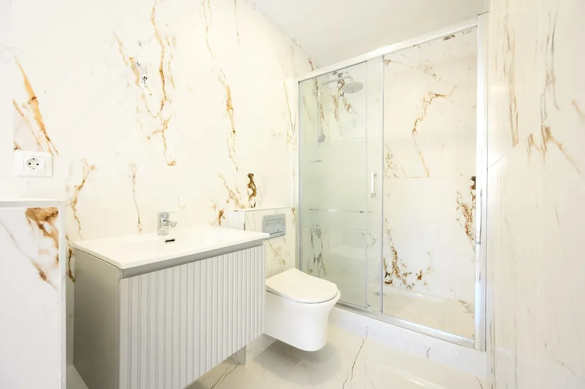 6ef793dd-dea0-4505-9681-42fda15bd7c8