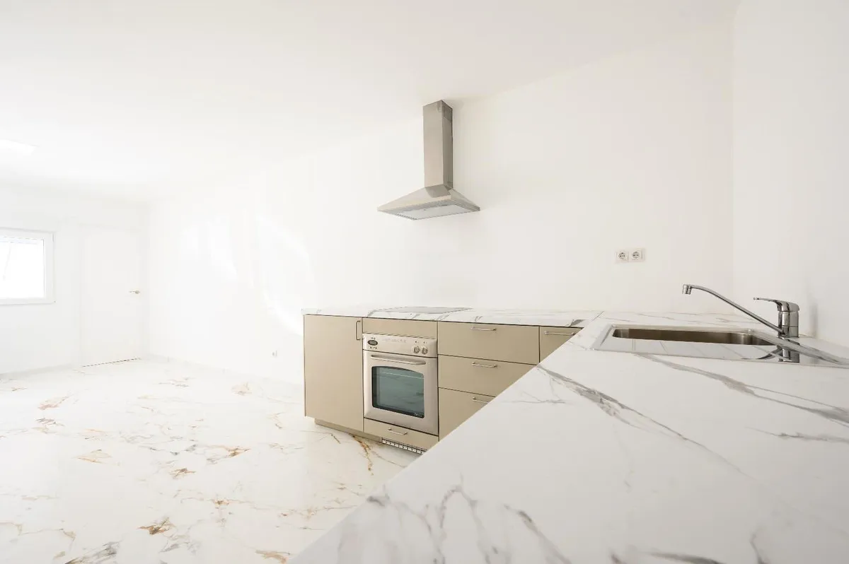 f0ebbca7-1ca0-4b25-bc8a-0ca5b5e4fd5b