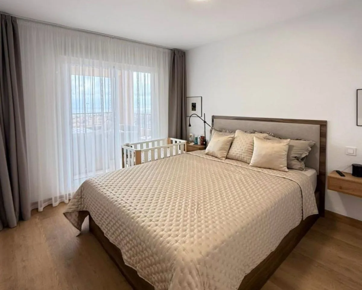 37cb9e8a-8e0a-4c68-a5ce-35bcbe76b01f