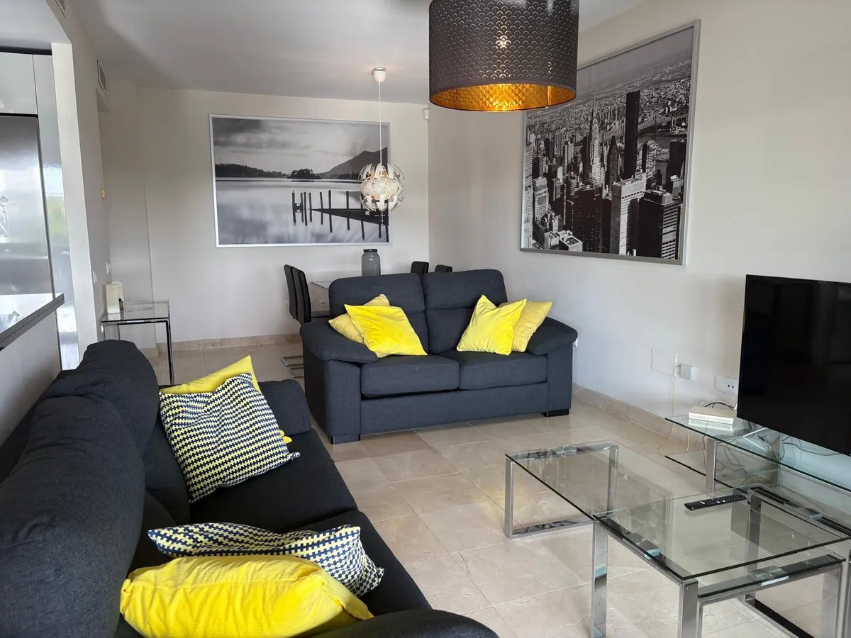 d08763ac-eb9a-4e50-a013-70ac9a9f24a2