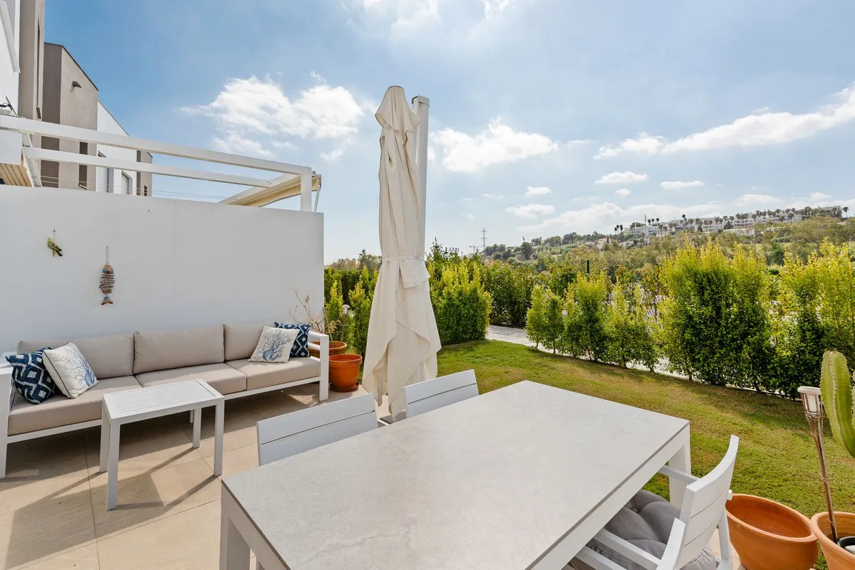 0f269a5b-bf61-4a7e-885b-ea6c59c32320