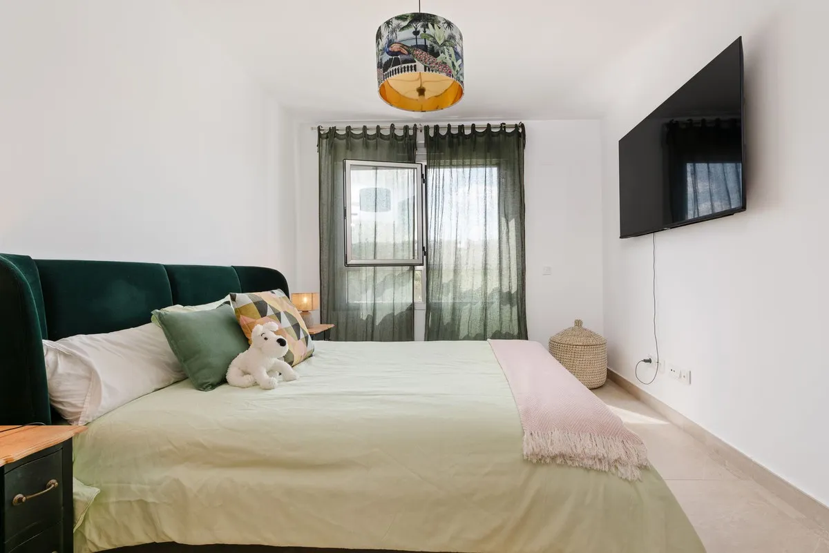 bb79df2b-a18d-43fa-9433-15285d12141b