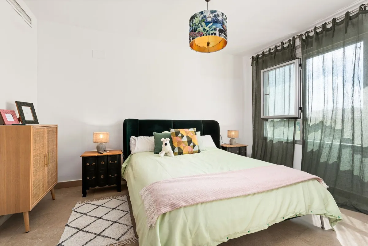 cb72cf13-61db-4ec7-8fc6-594166c9e5e7