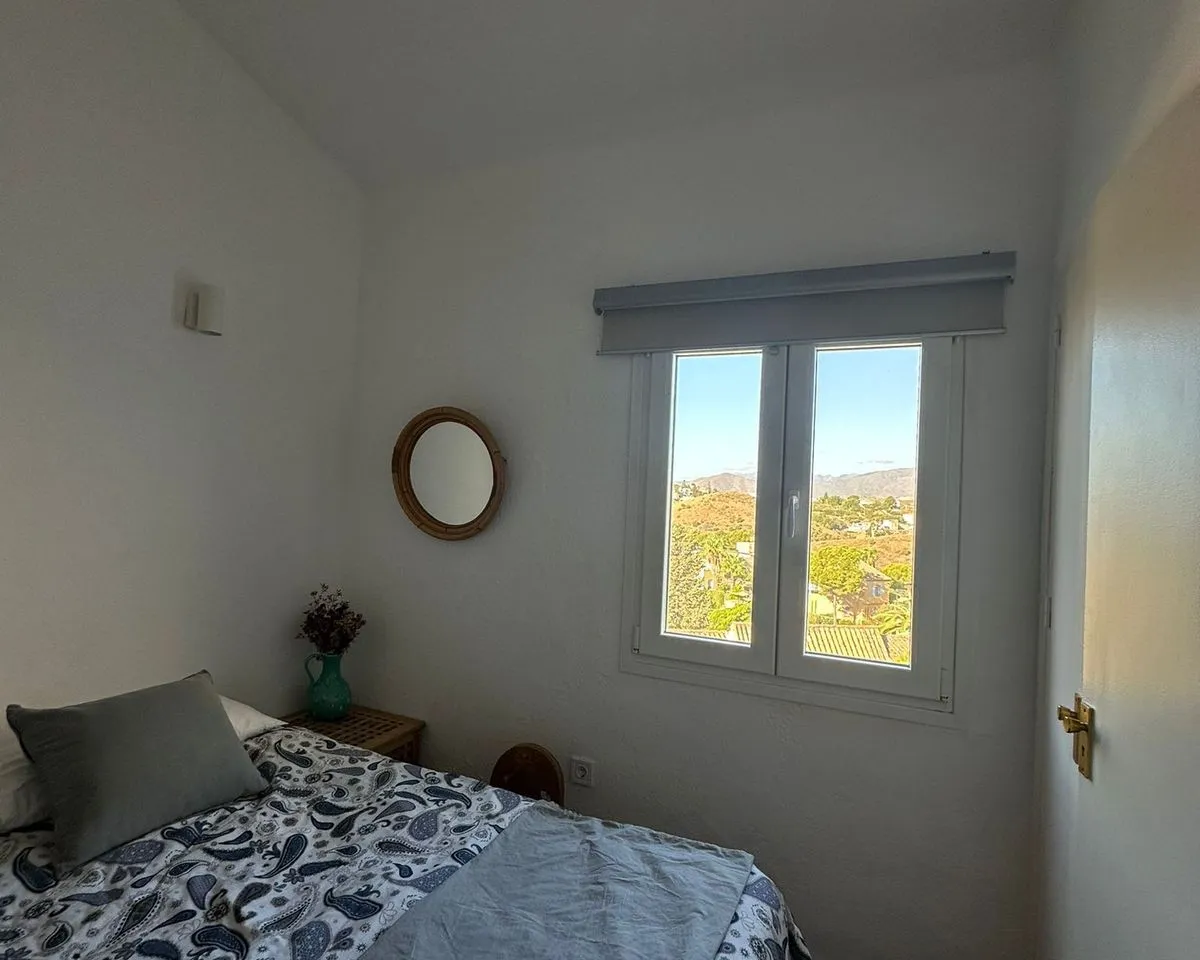 2c874ddb-4d2c-4ac1-a9ac-6a983aab11c2