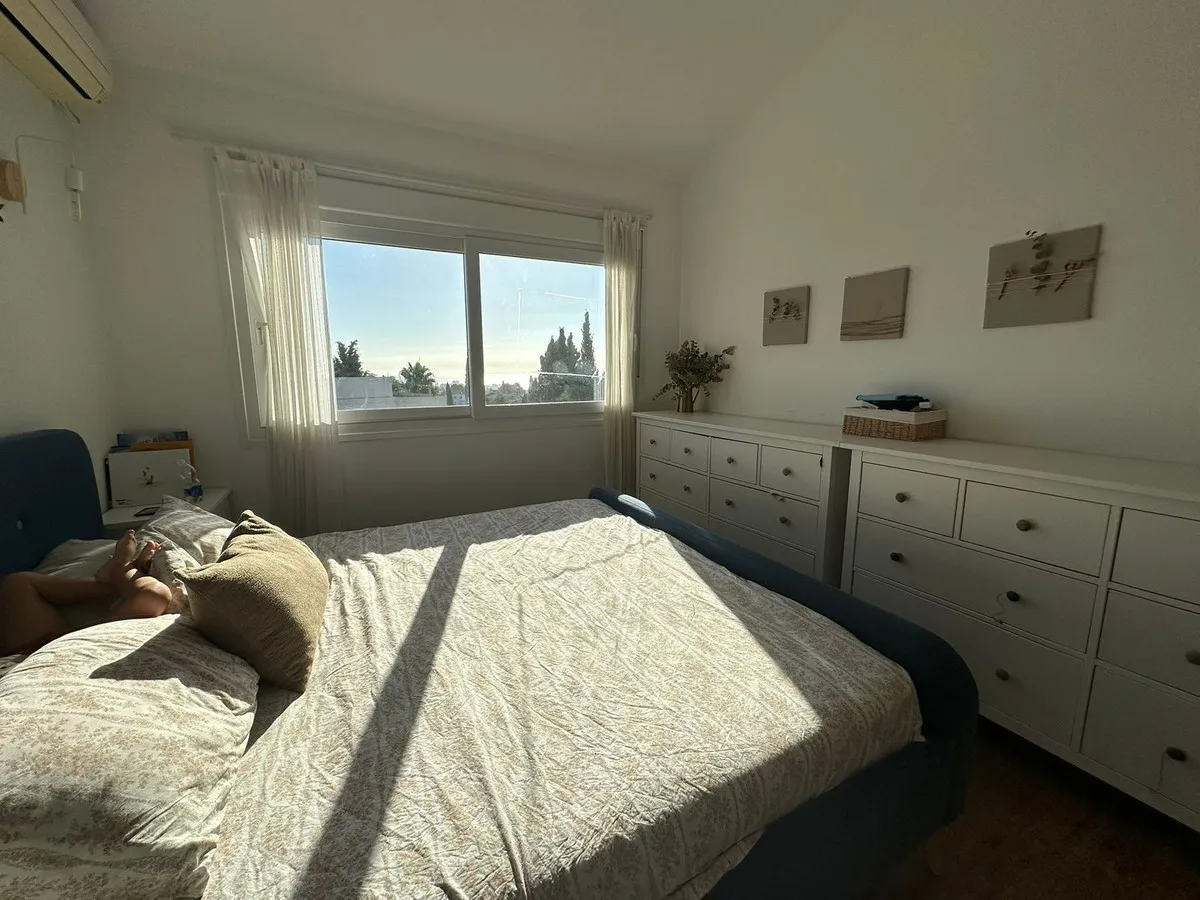 38f6b238-d371-4624-935e-f20422732f12