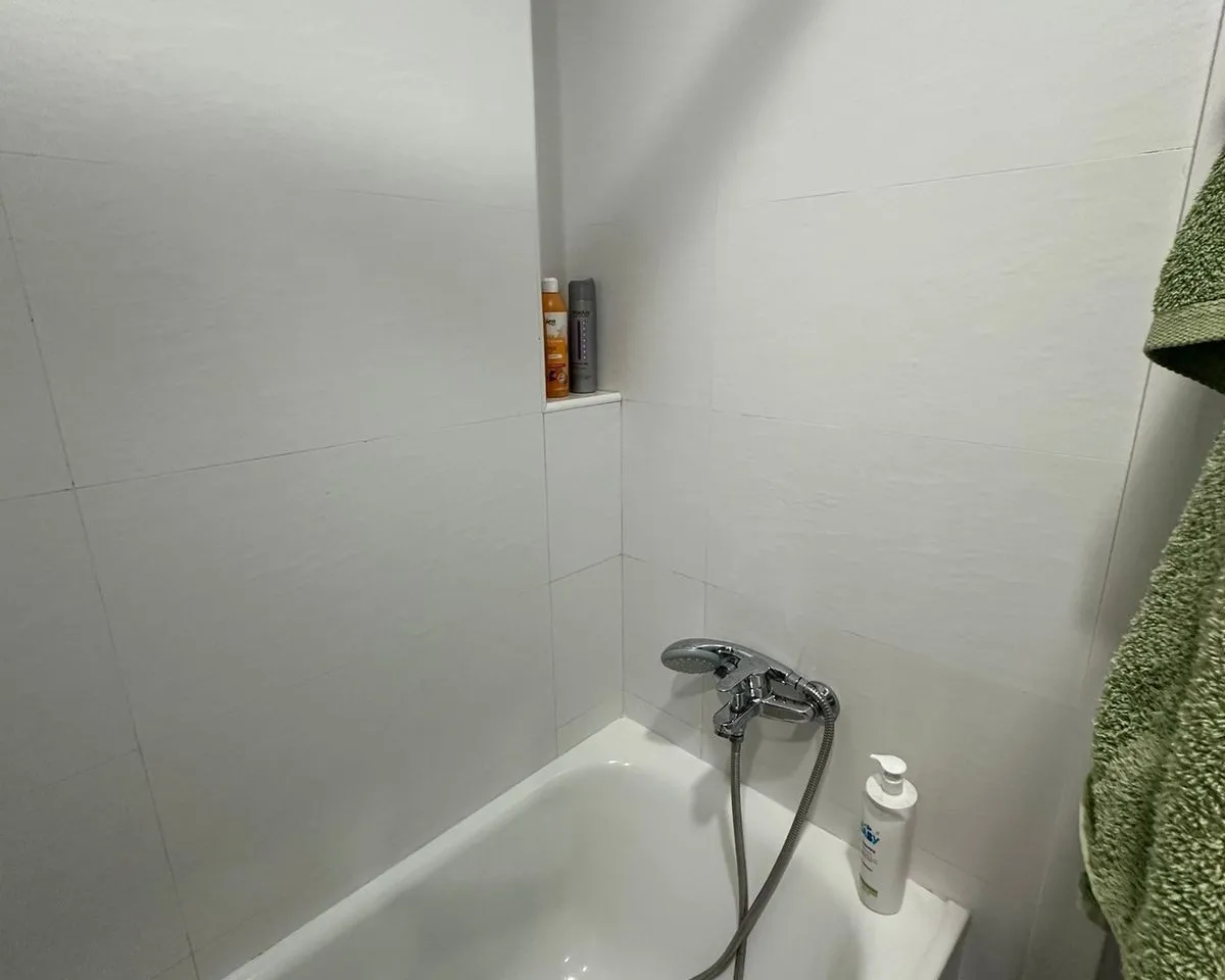 d7a39e68-d7fd-4462-ad88-ad5240bfbcbc