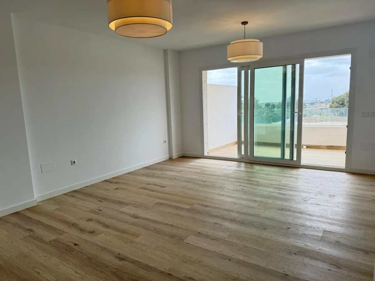 2bcdb213-b6bb-4723-84fb-1745f6b2f8b8