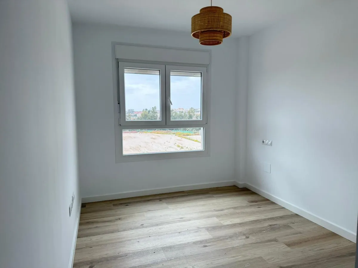 c781c97e-3198-4037-806d-56d58b83d7ba