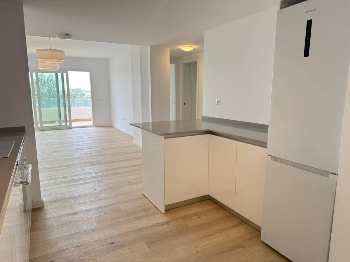 c94d53b3-0fa7-4746-b4b2-dea8b82a84d4