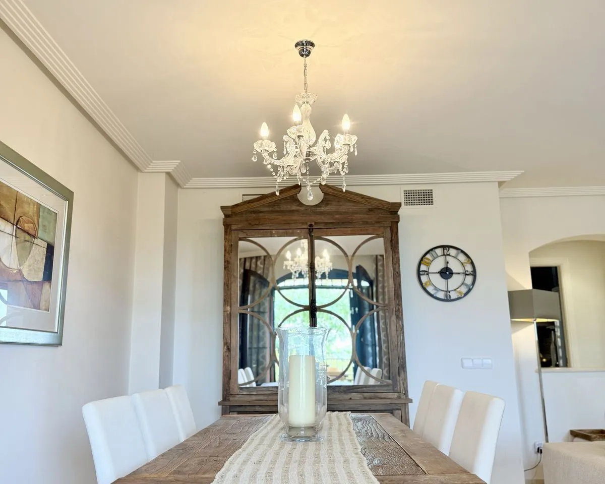 23d8f5e9-14dd-48a0-b911-adf5547e2882