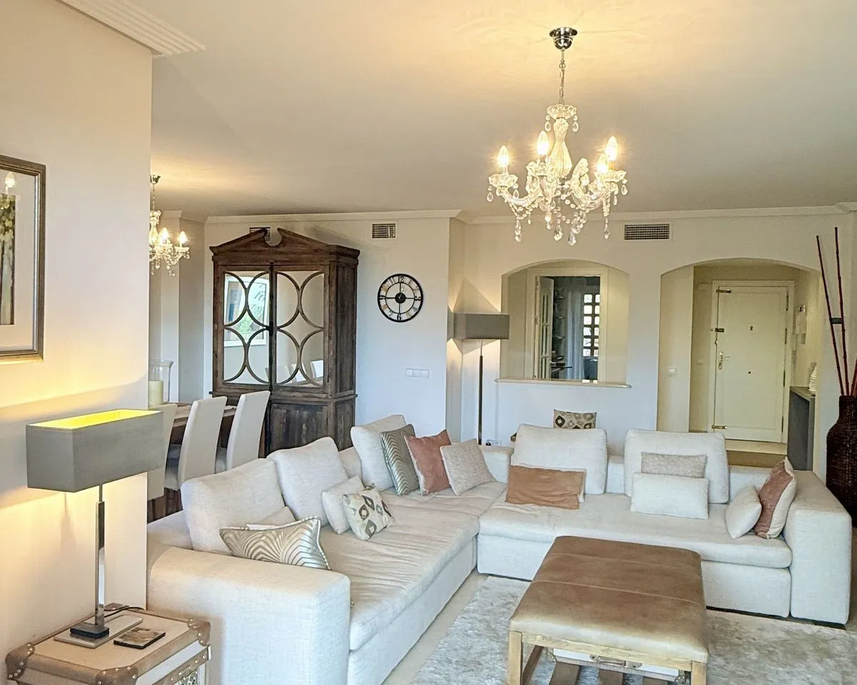 b866e989-ba08-4ee5-8d56-a74638d80789