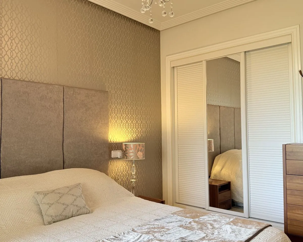 c20319f1-6aa1-4567-be37-bf83fe271a70