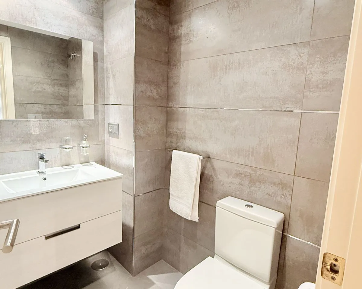 c342cba4-227f-4dba-9c9c-cc124ff06149