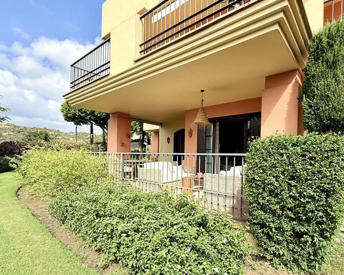 cbff7942-ce62-4214-a87c-fafaf08cf5cf