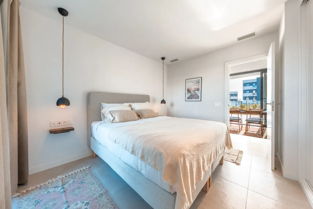 bc1f3b64-9a3c-4117-8b74-4477c7f82db6