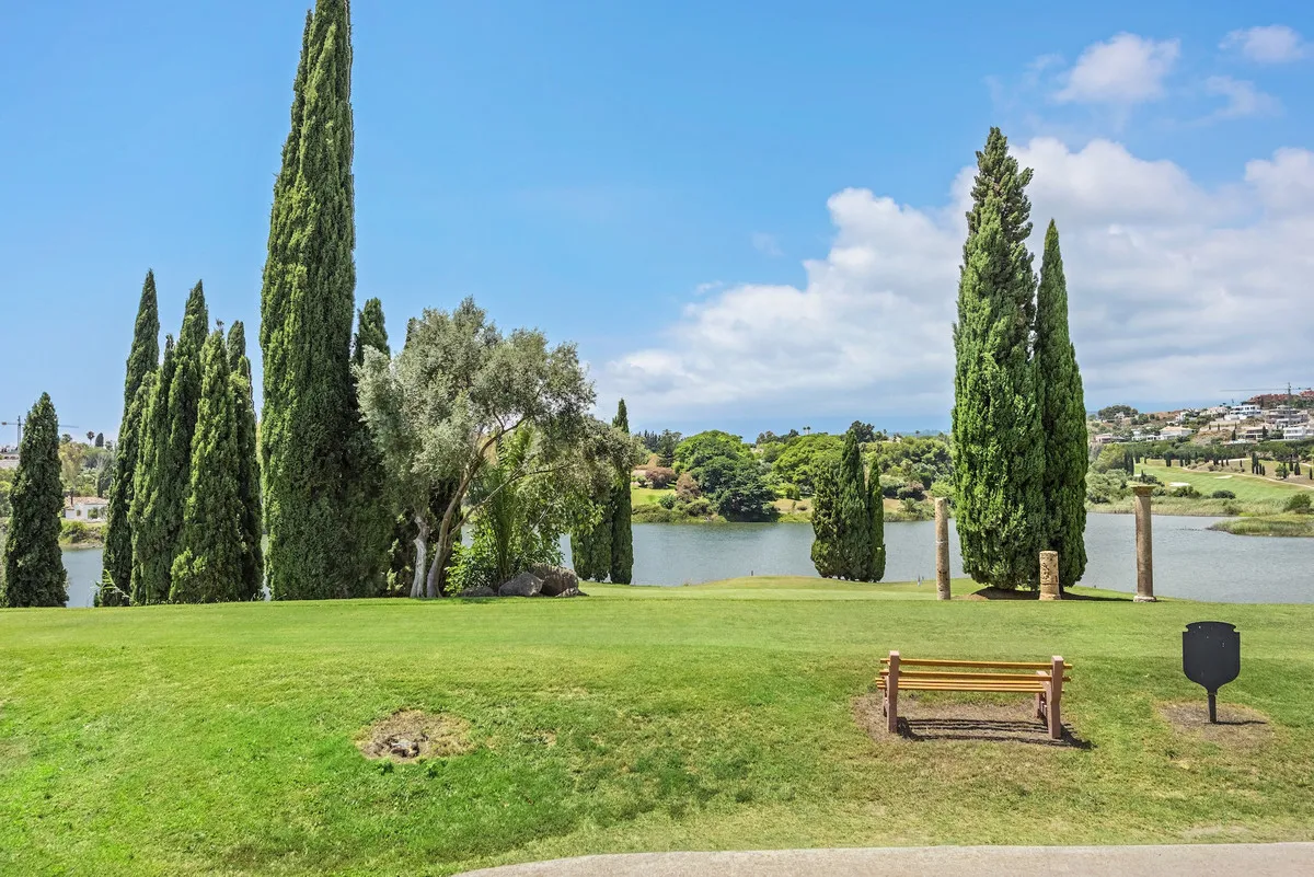 9dacb53d-e2d9-4da0-8913-cf58ce050a6d