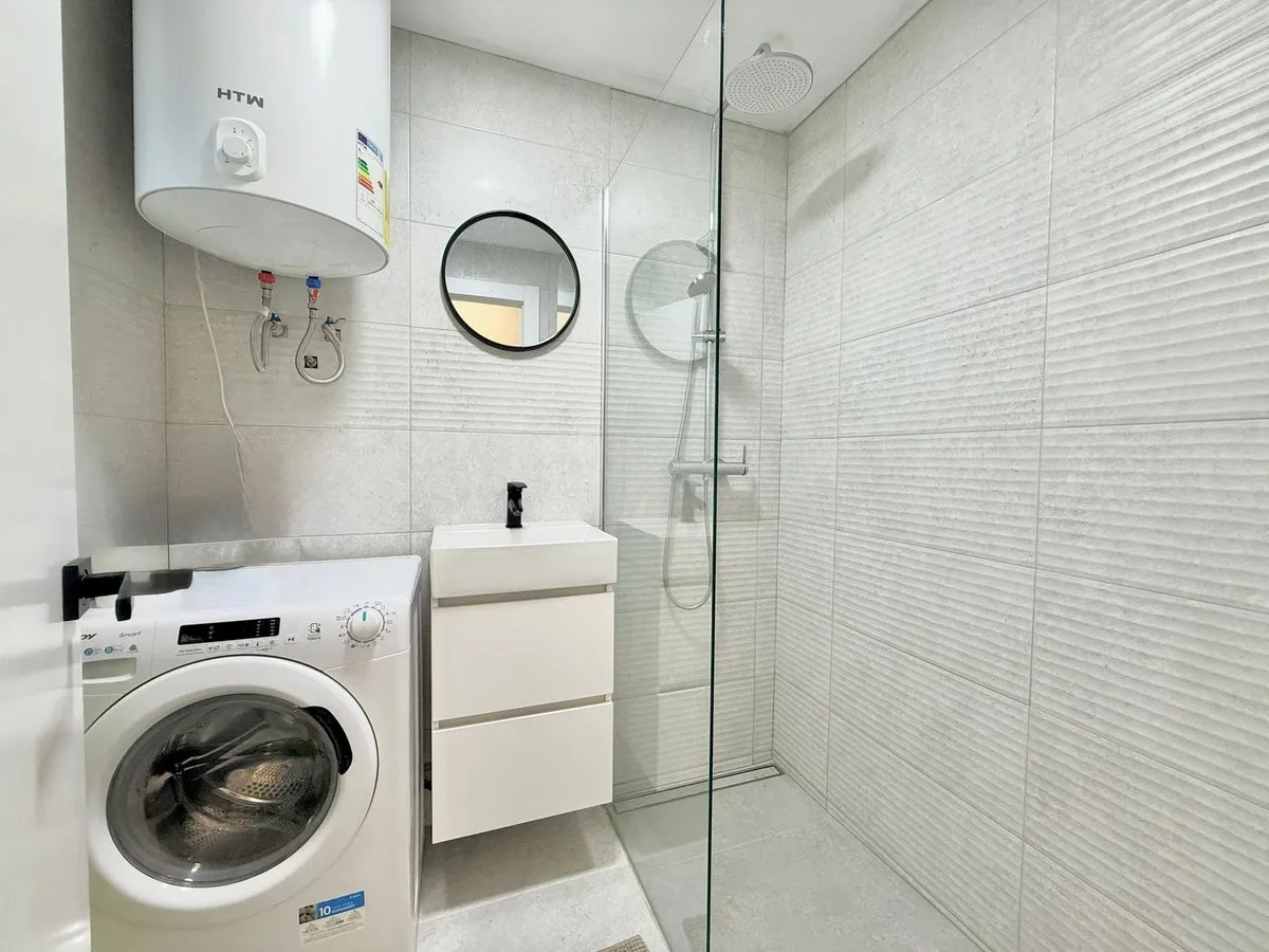 c2b5bc3d-60e6-4e5b-811a-aa047e35aa3e