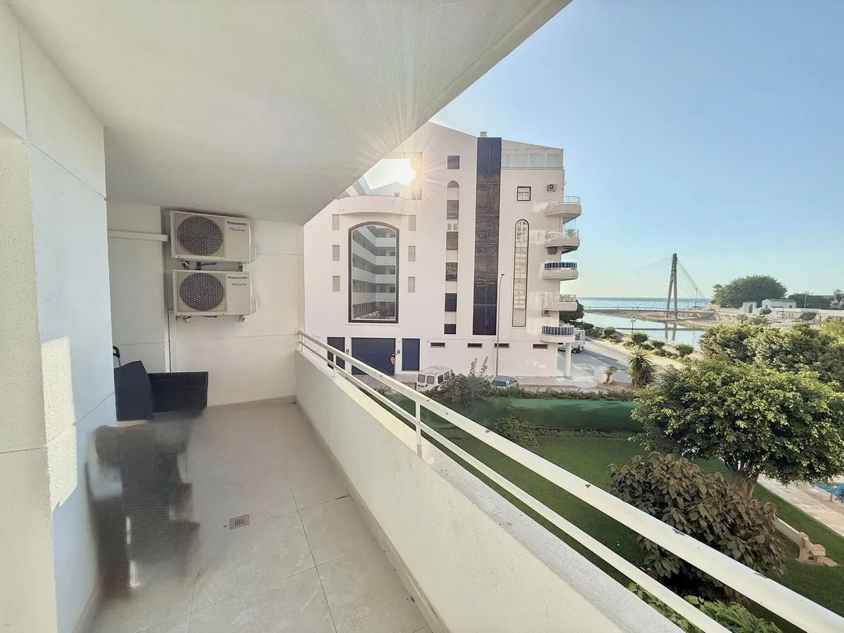 ca37dd2e-c8d3-49b4-9aad-4b85f27d9010