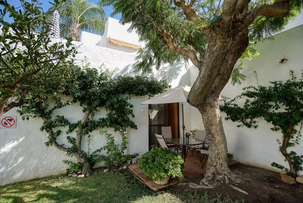 9d1a1c8f-5acc-49f1-8faa-4aa739348237