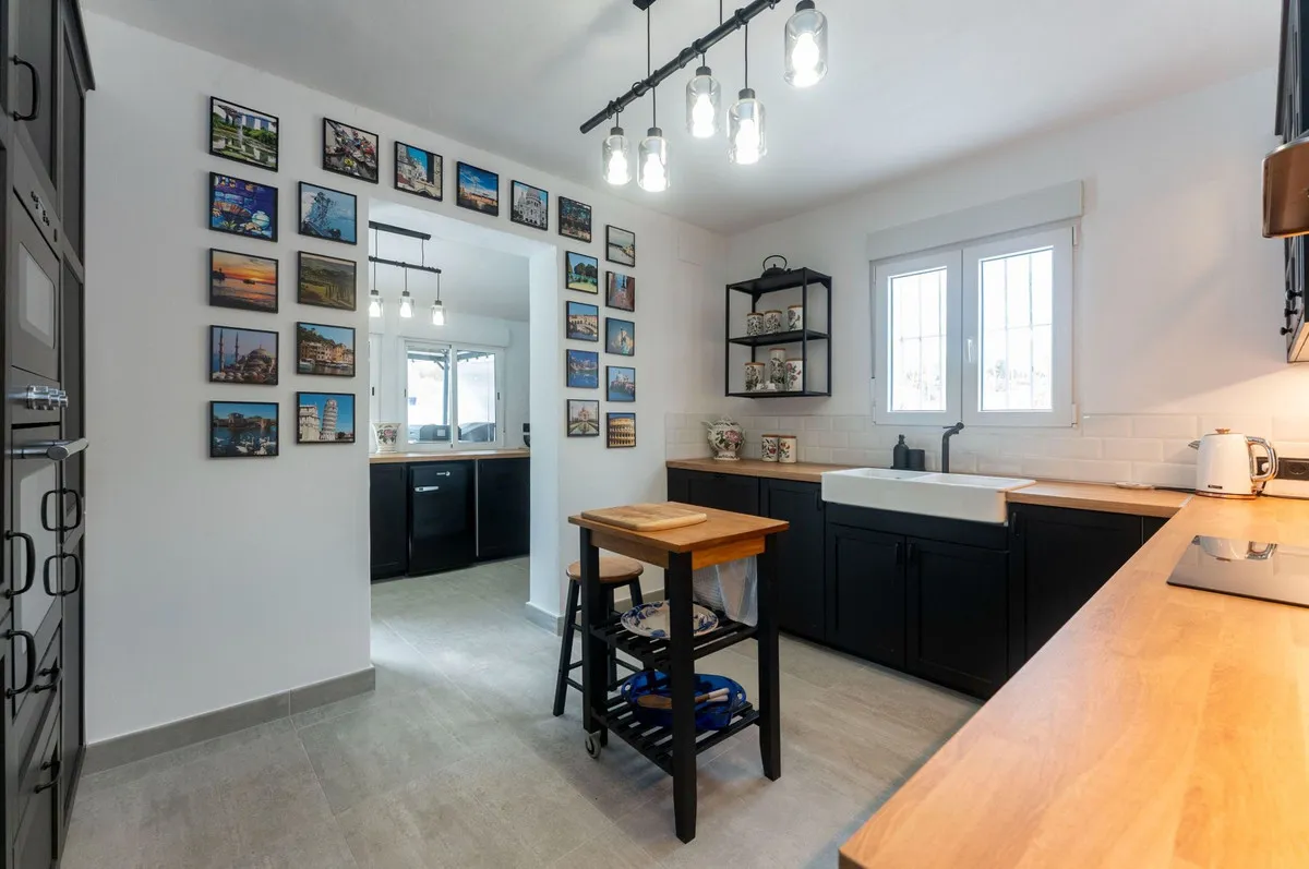 42cb485a-a064-48a2-b327-daf588ec7720