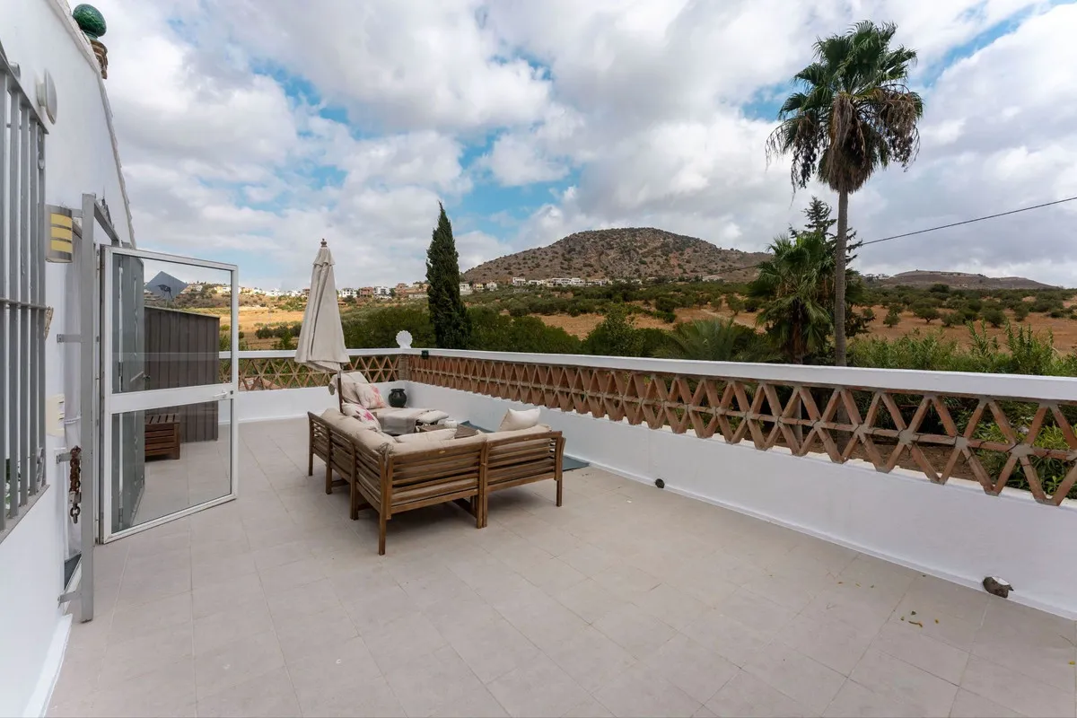 cba5bf3a-c88b-46dc-8bb3-98a9af839b99